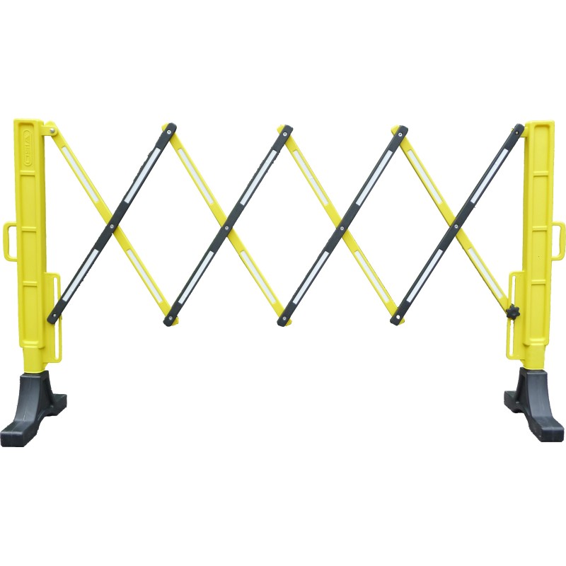 Extendable plastic safety barrier