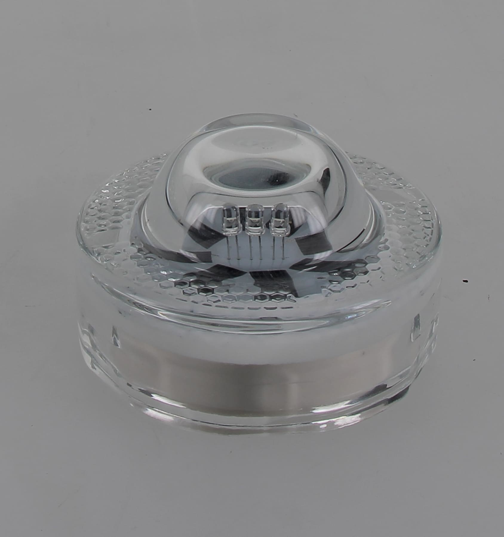 Recessed solar LED road stud – 3 LEDs
