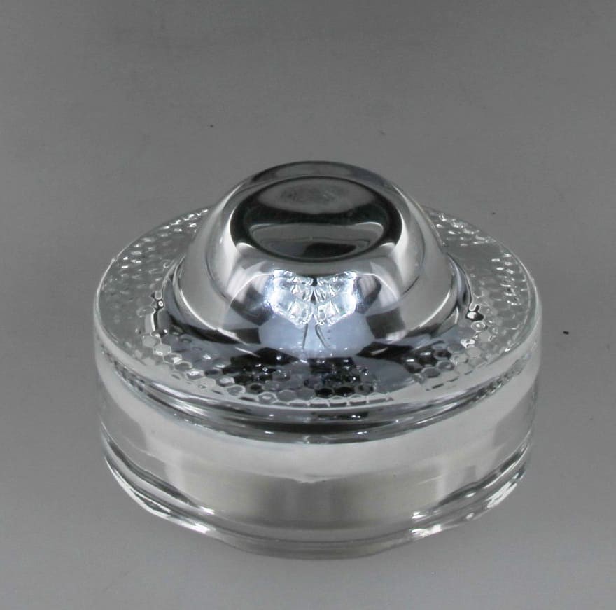 Recessed solar LED road stud – 6 LEDs