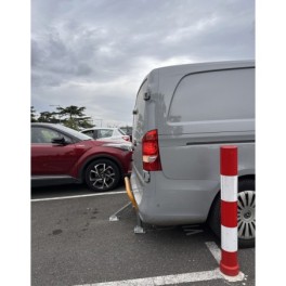 Arceau de parking à mémoire de forme