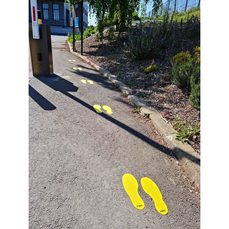 Outdoor floor sticker