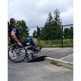 Rampe PMR transportable en polyéthylène - 500kg