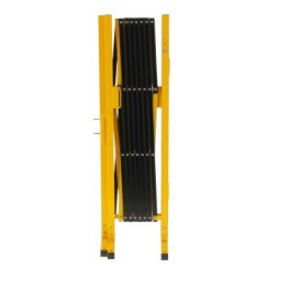Extendable steel safety barrier