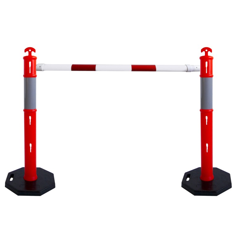 High visibility bollard with extending bar