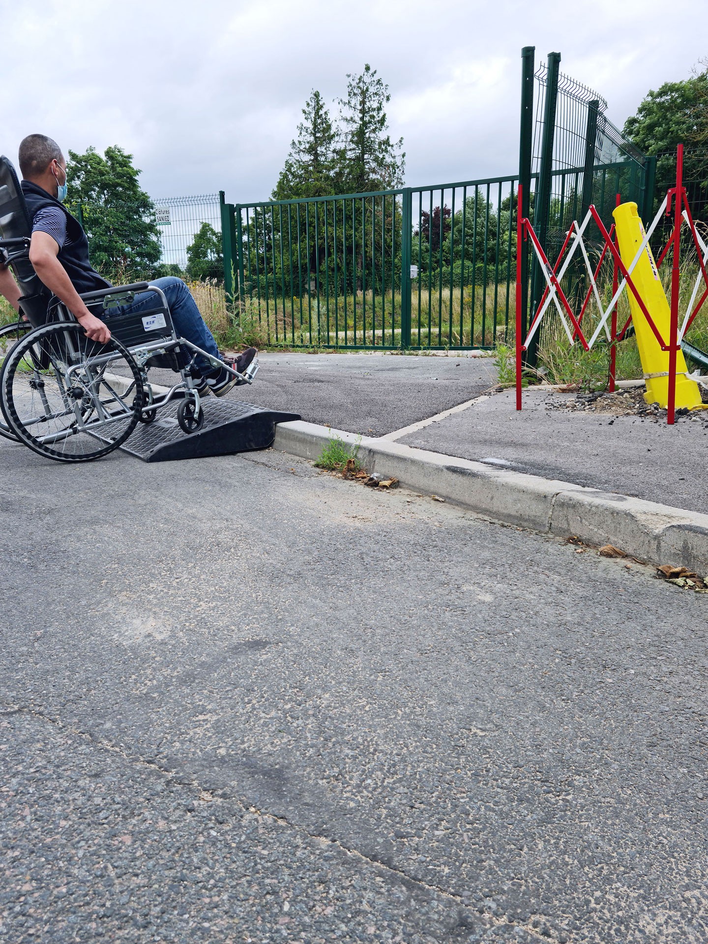 Rampe PMR transportable en polyéthylène - 300 kg