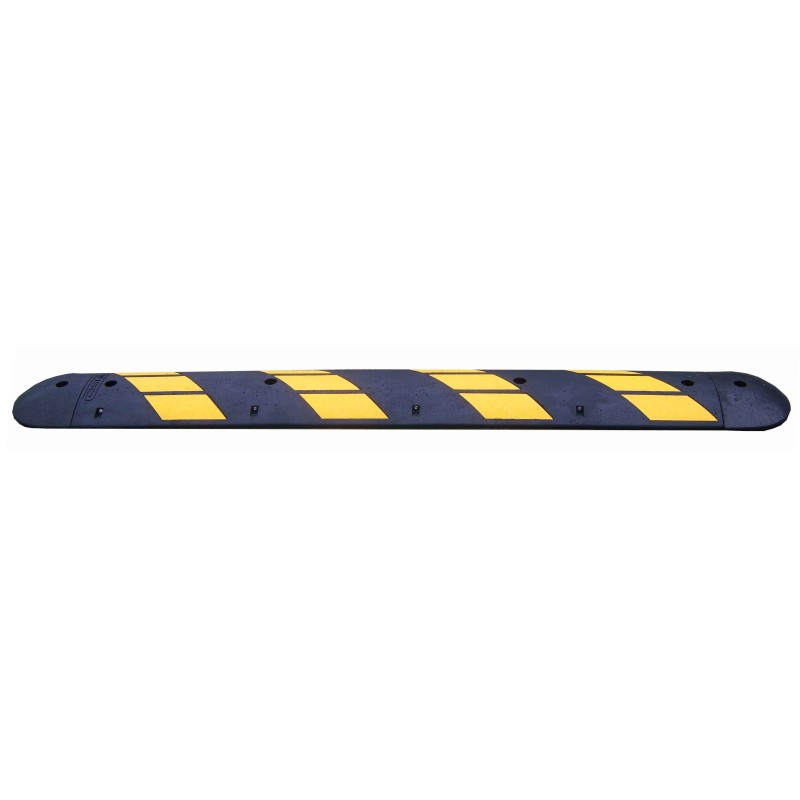High-visibility monobloc speed bump - 15 km/h