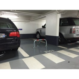 High-Resistance parking bollard
