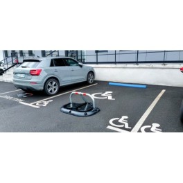 High-Resistance parking bollard with rubber mounting structure