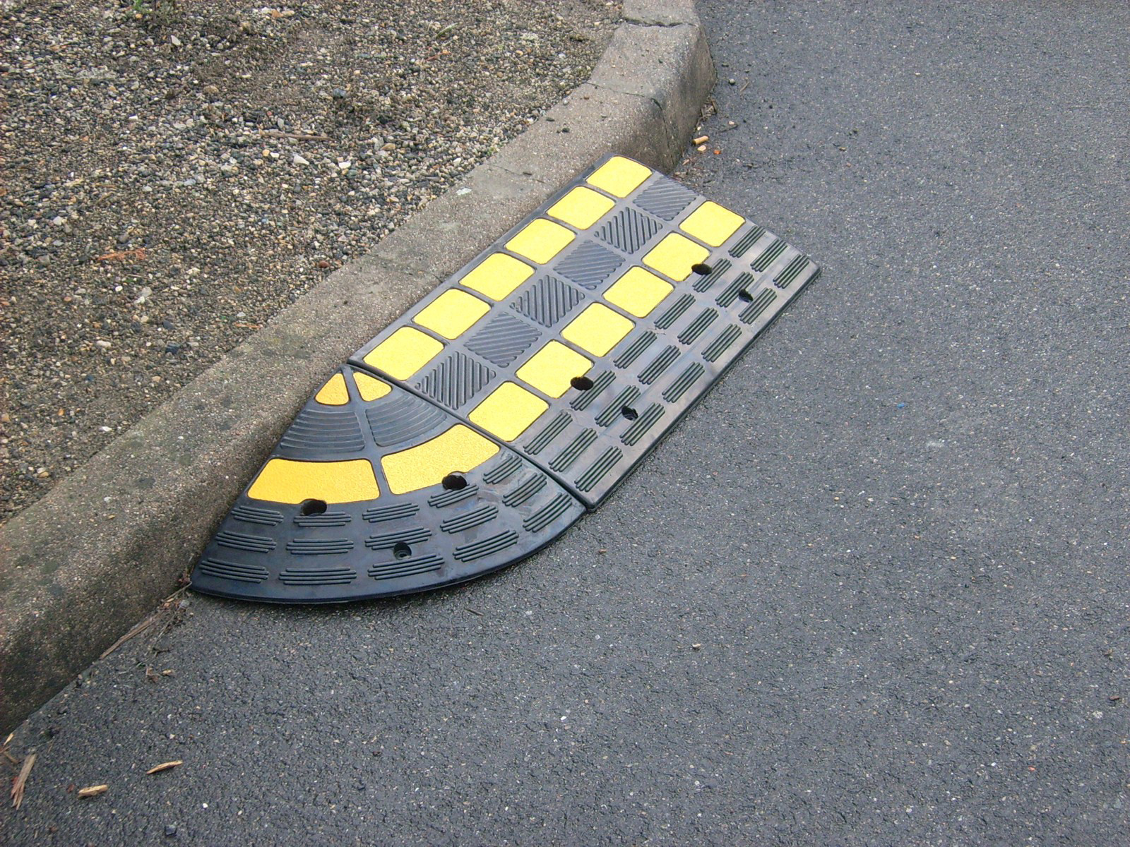 Angle pour rampe d'accès