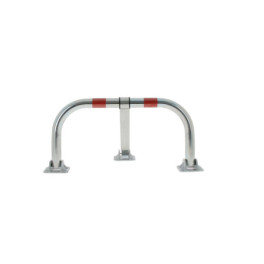High-resistance parking bollard with cast iron feet