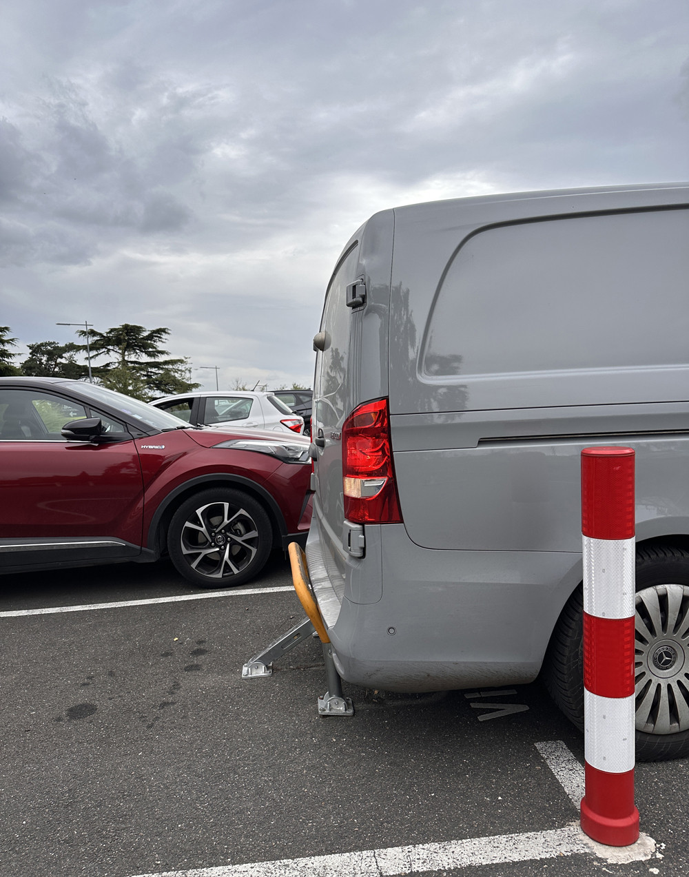 Arceau de parking à mémoire de forme