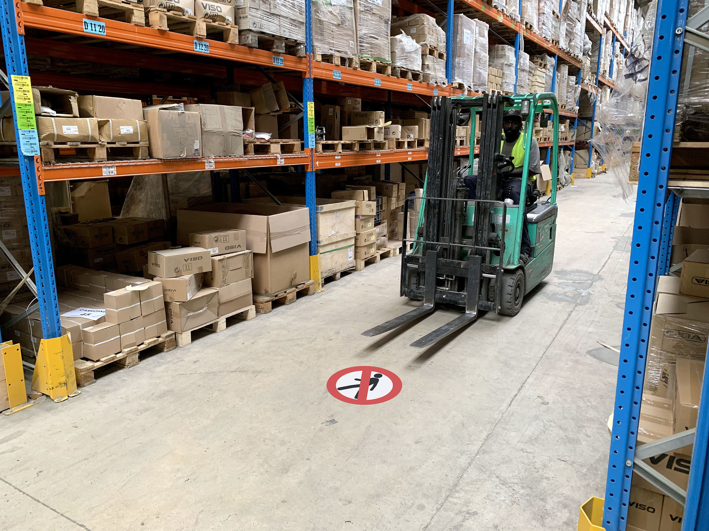 Non-slip floor sticker