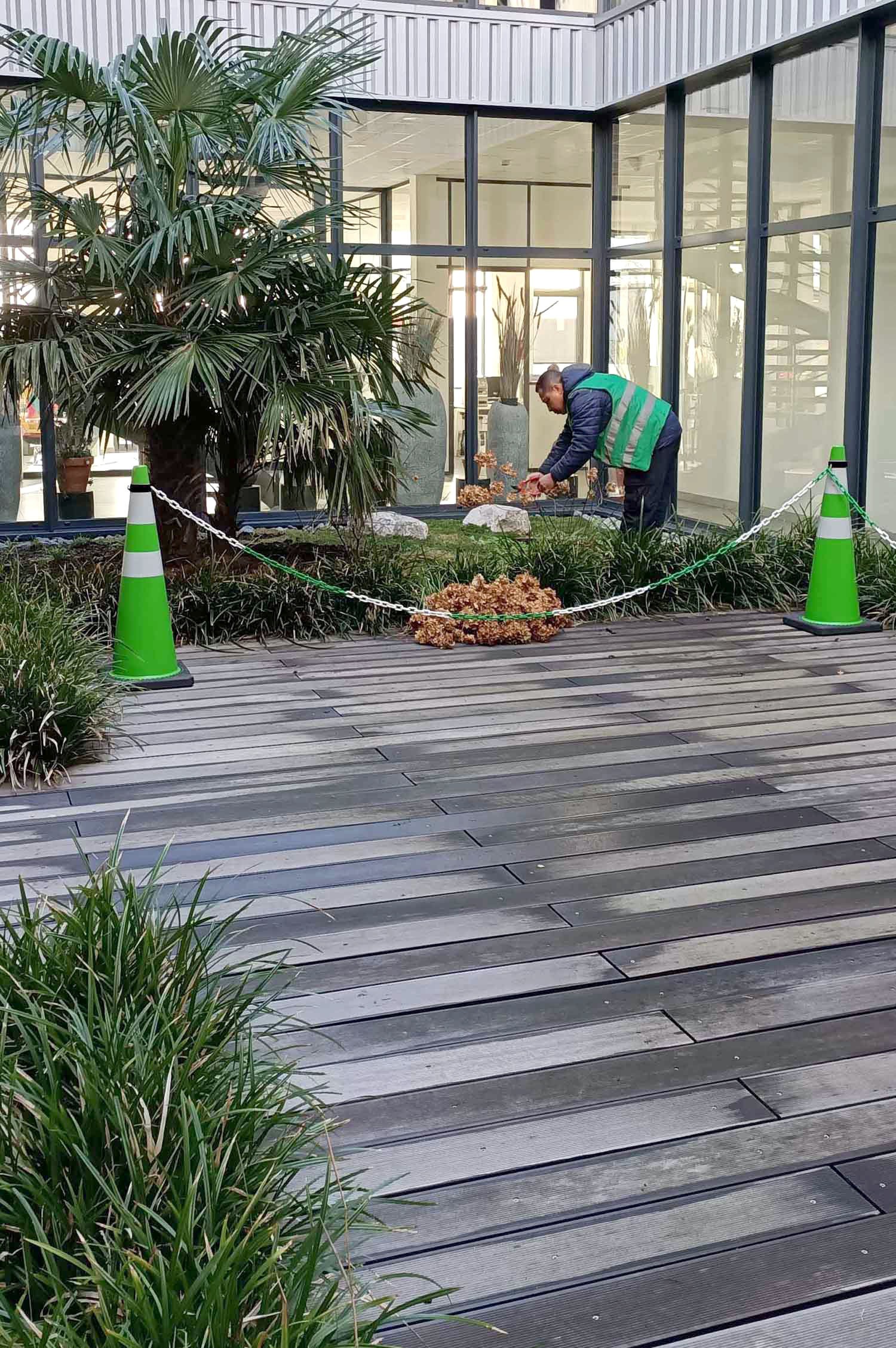 Bordure de balisage continue et flexible