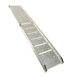 Aluminum loading ramp
