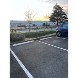 Butée de parking en bois