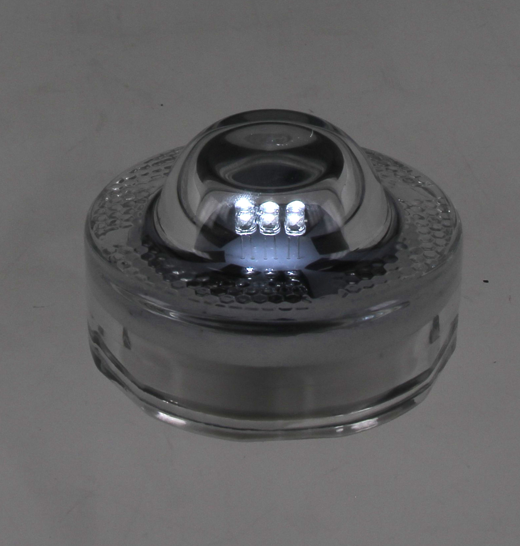 Recessed solar LED road stud – 3 LEDs