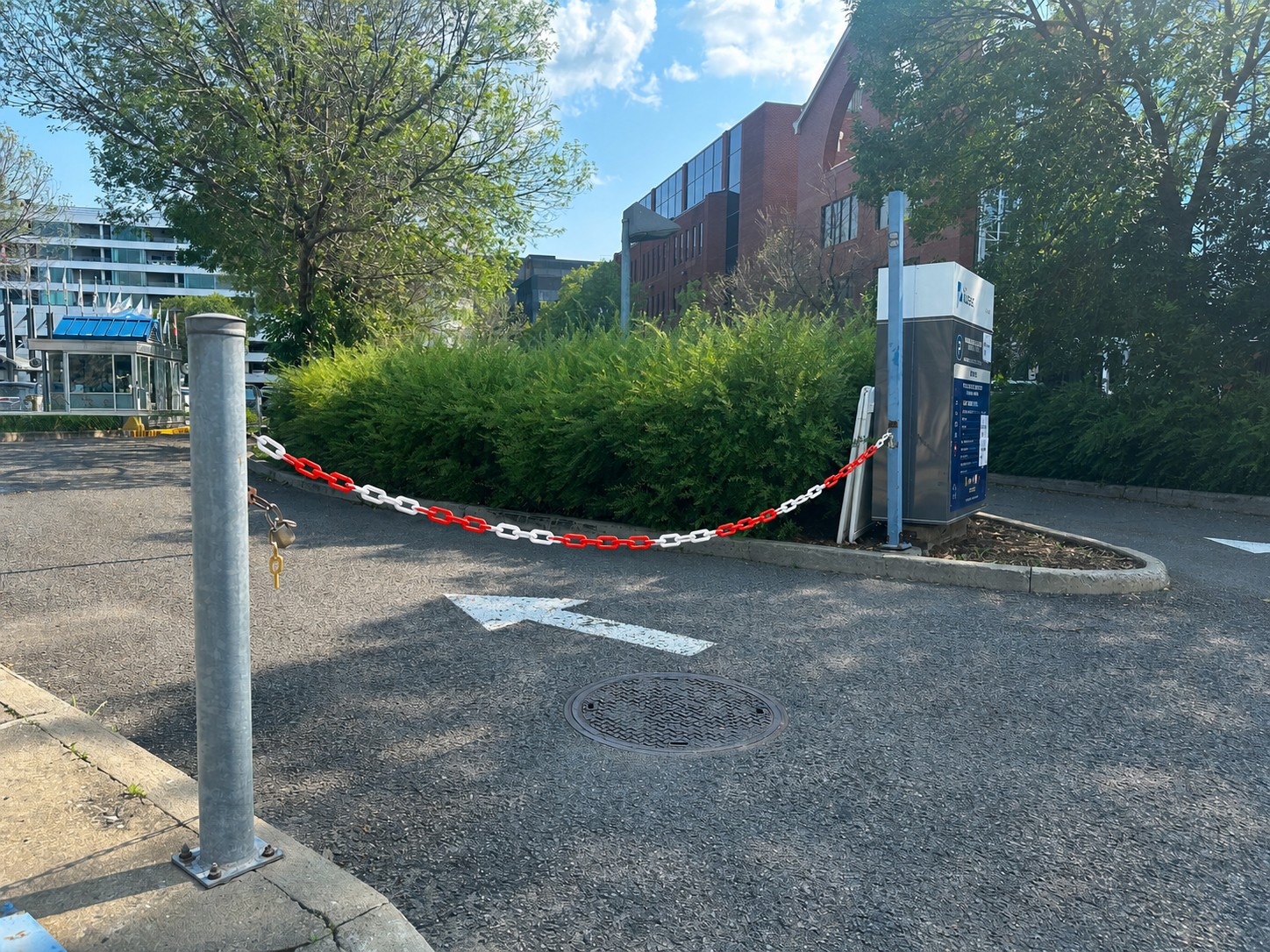 Chaine de signalisation en acier