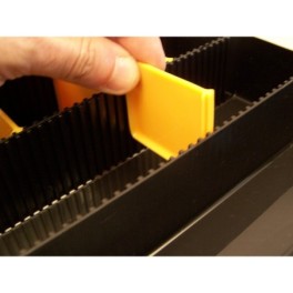 Compartment case with dividers