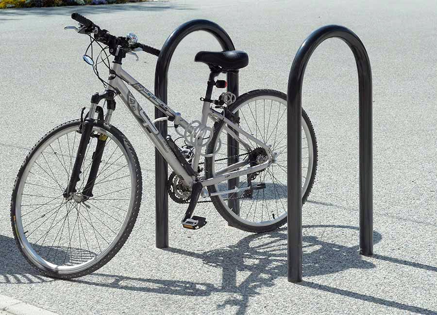 U-shaped bike rack