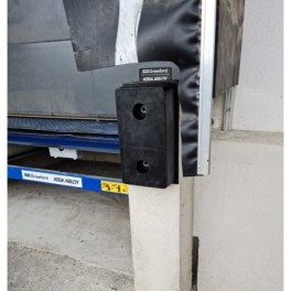 Fixing plate dock bumper