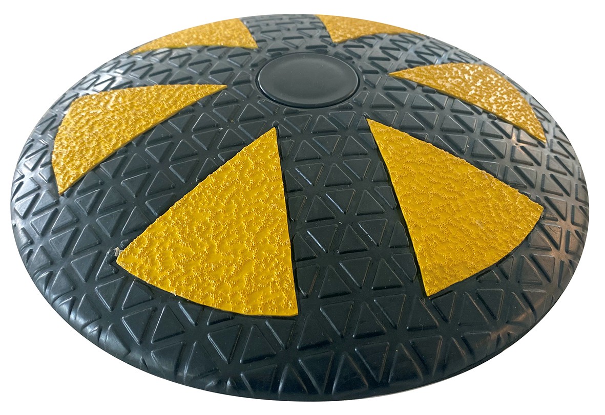 Road or parking speed bump