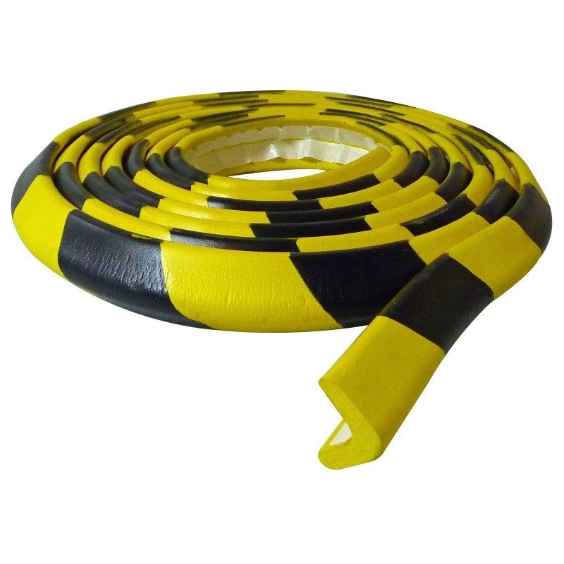 Straight foam corner protector