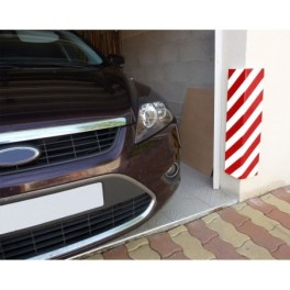 Straight foam corner protector