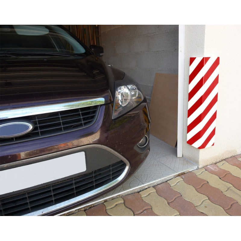 Straight foam corner protector