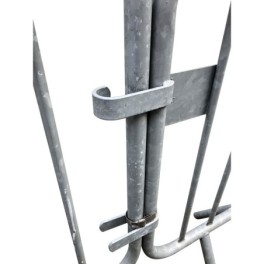 Galvanized crowd control barrier