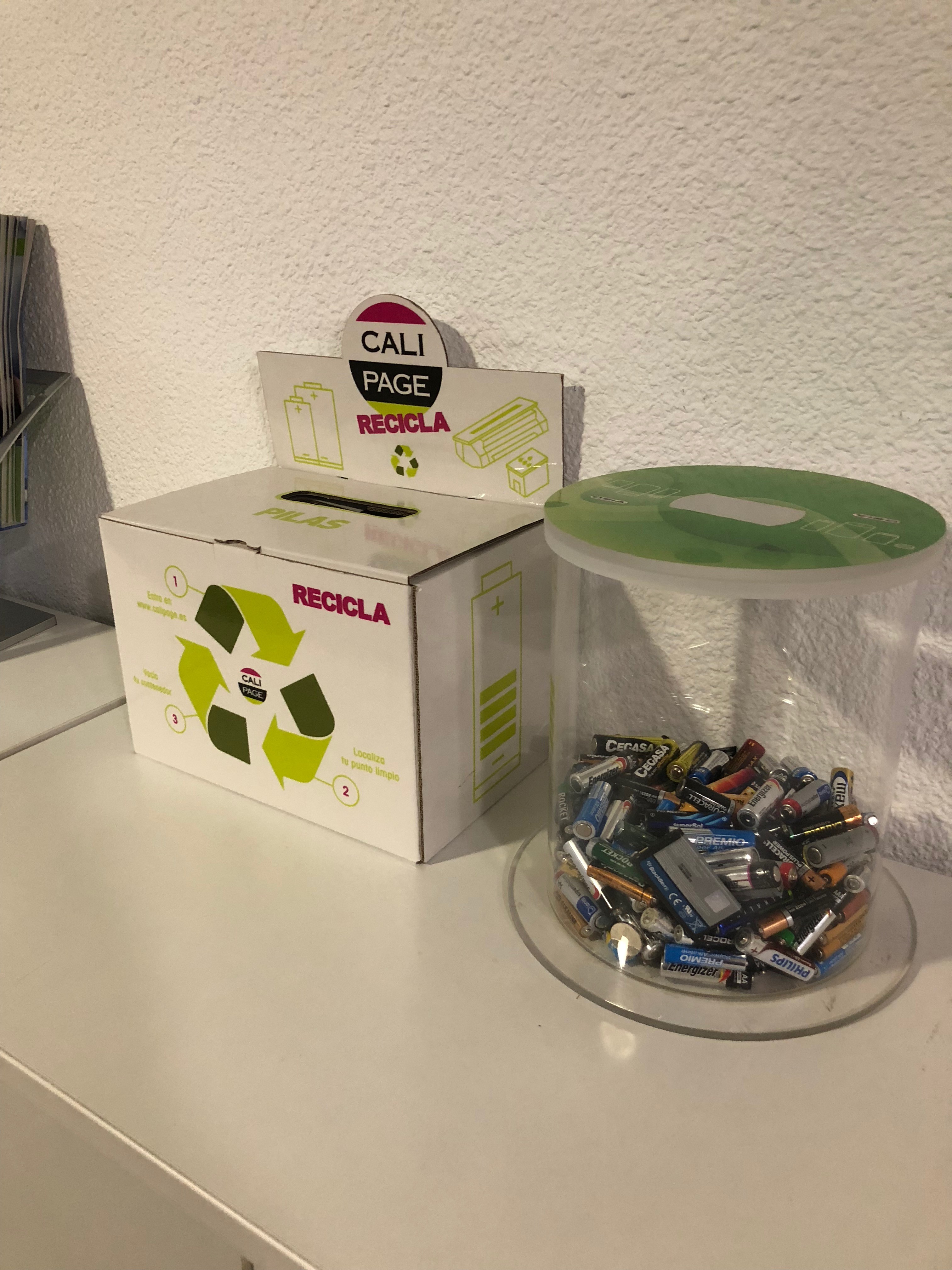 Collecteur de piles usagées