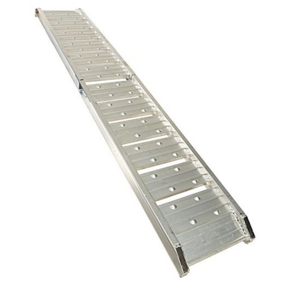 Aluminum loading ramp