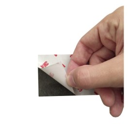 Magnetic foam protection