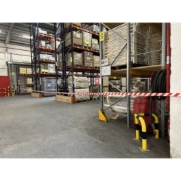 Premium outdoor wall-mounted belt barrier 20m x 5cm