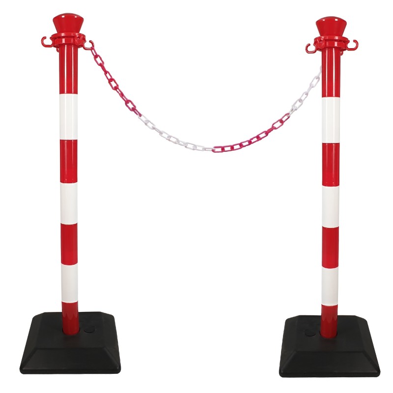 Plastic marking post with chain