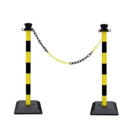 Plastic bollard with chain - Monobloc