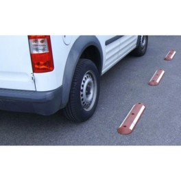 Road divider