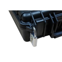 Waterproof and shock-resistant protective case
