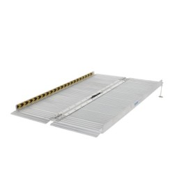 Portable PMR (Persons with Reduced Mobility) ramp
