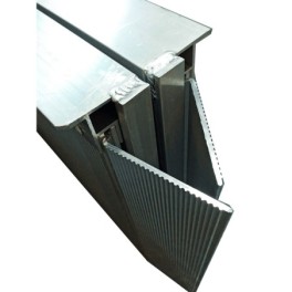 Portable PMR (Persons with Reduced Mobility) ramp