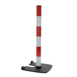 Poteau metal avec base a roulette