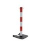 Poteau metal avec base a roulette