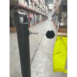 Delineation trolley with retractable signaling reel
