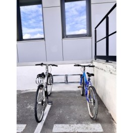 Rack à vélo mural 3 vélos