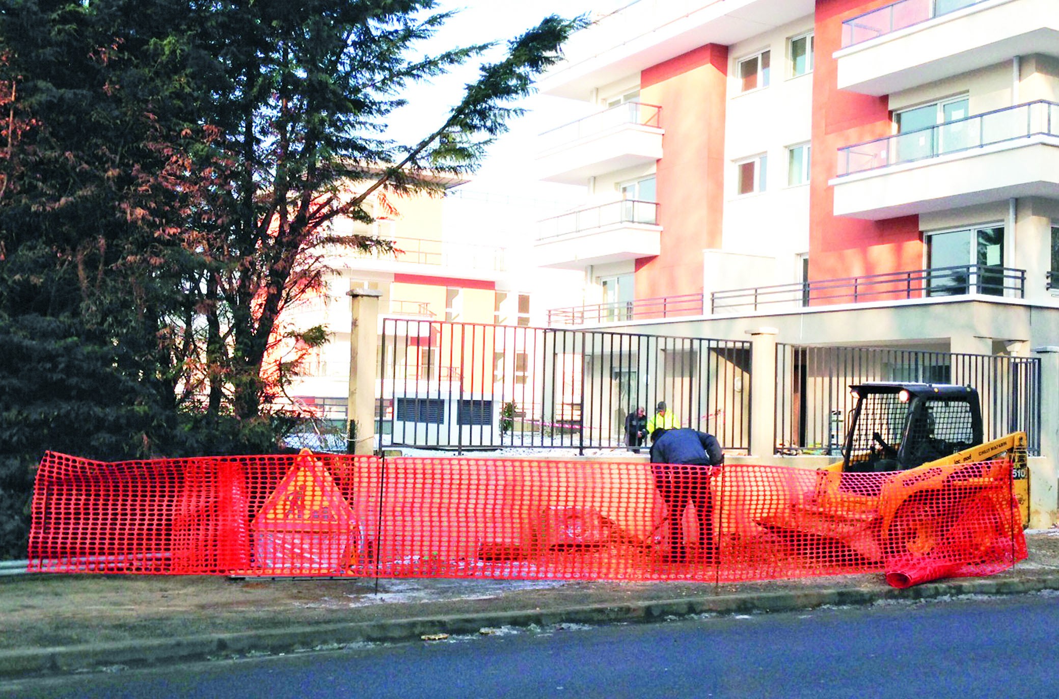 Construction fencing