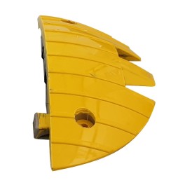 Heavy-duty speed bump end cap 50 T - 15 km/h 